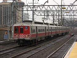 Metro-North train 1567 enters Stamford