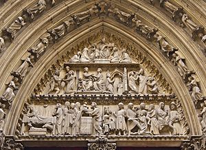 Notre Dame Paris portail du Cloître tympan