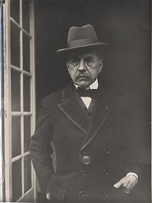Paul Bourget à la maison de Sylvie en août 1924, Bourget, Macon, Carco, Tristan Derême