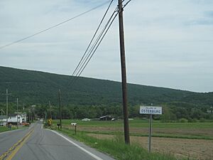 Entering Osterburg from the west on PA 869