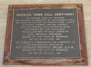 Plaque commemorating the centenary of Warwick Town Hall, Palmerin Street, Warwick, 2015