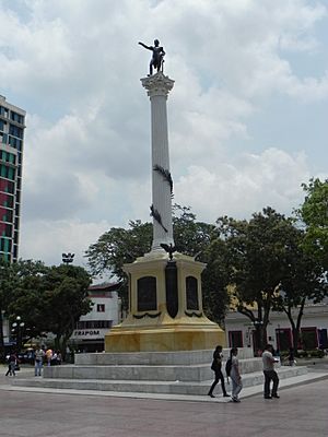 Plaza Bolívar de Valencia.jpg