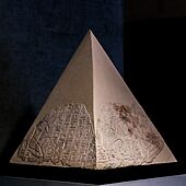 Pyramidion from the pyramid of Nebamun 02