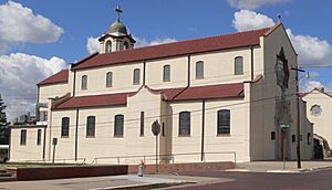 Sacred Heart Cathedral (Dodge City) from SE 1