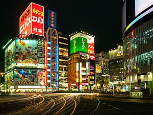 Shinjuku - Night Time (39875792470)