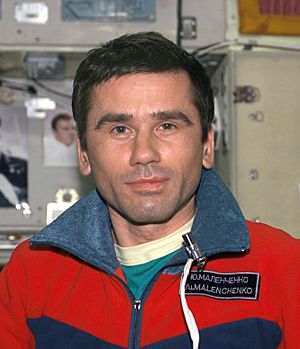 YMalenchenko Expedition7 (cropped) 2.jpg