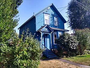 2453 Musgrave St, Victoria, BC, Canada