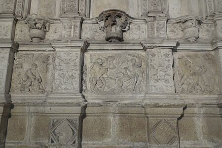 Détail du jubé, scènes des travaux d'Hercule