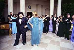 First Lady Betty Ford and Comedian Marty Allen Dancing in the Grand Hall following a State Dinner Honoring the President and First Lady of Liberia - NARA - 12007069
