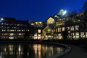 Lechmere Canal and Cambridgeside Galleria at night - Cambridge, Massachusetts - DSC08430