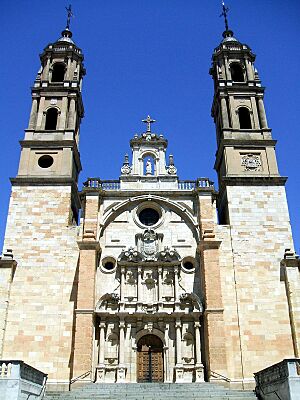 Leon - San Juan y San Pedro de Renueva 02