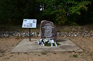Mälestuskivi Lükka punkrilahingus langenud metsavendadele (2013)