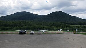 Mt. Williams (left) & Mt. Prospect (right)