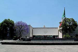 Museo Nacional de Antropologia (5605429532)
