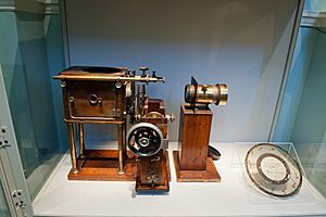 Muybridge's zoopraxiscope and disc