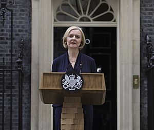 Prime Minister Liz Truss announces her resignation (cropped)