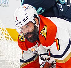 Radko Gudas 2025-01-28 (cropped).jpg