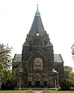 Riesa Elbe Trinitatis church 1897 profile of entrance side district Meißen Saxony photo 2008 Wolfgang Pehlemann Wiesbaden Germany IMG 0022