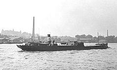 SS 'Suntrap' (1940) at Woolwich bound for Nine Elms