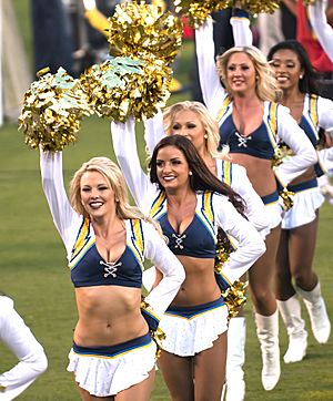 San Diego Chargers cheerleaders 20090904.jpg