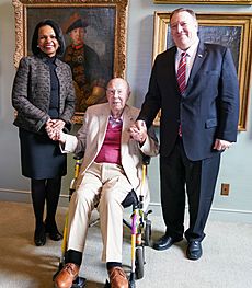 Secretary Pompeo Attends Lunch with Former Secretaries Rice and Shultz (49381967922) (cropped)