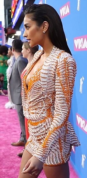 Shay Mitchell VMA 2018