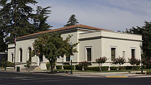 US Post Office Merced (cropped)