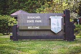 Bogachiel State Park welcome sign.jpg