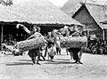 COLLECTIE TROPENMUSEUM Dans met trommels op Lombok TMnr 10004743