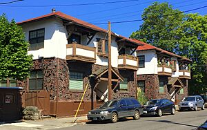 Irvington Bowman Apartments 2 - Portland Oregon