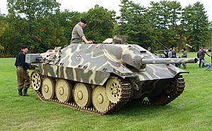 Jagdpanzer 38 - Battle for the Airfield, 2017 - Collings Foundation - Massachusetts - DSC07006.jpg