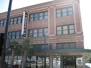 Muller's Lofts