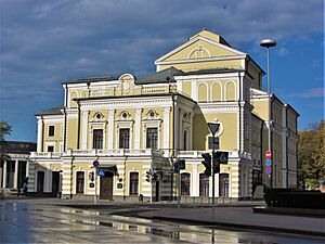 Nacyjanalny akademičny teatar imia Janki Kupały