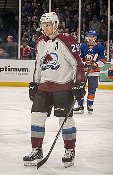 Nathan MacKinnon playing with the Avalanche in 2020 (Quintin Soloviev).jpg
