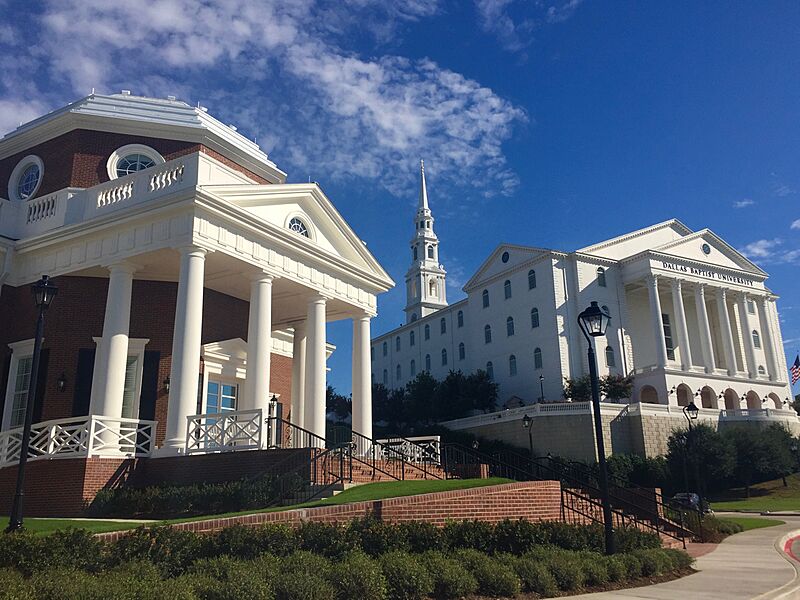Nation Hall & Pilgrim Chapel at DBU