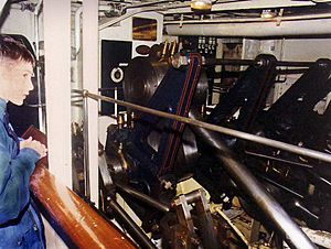 PS Waverley engines 1989