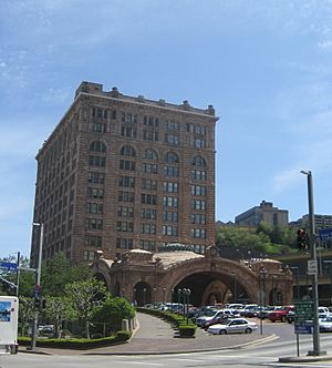 Pittsburgh Penn Station (6962200876)