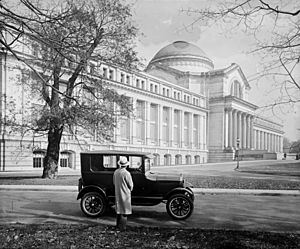 Smithsonian Natural History Museum circa 1926