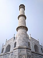 Taj Mahal-Agra-Uttar Pradesh-DCS00786