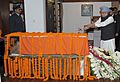 The Prime Minister, Dr. Manmohan Singh paying floral tributes at the mortal remains of the former Prime Minister, Shri Inder Kumar Gujral, in New Delhi on December 01, 2012