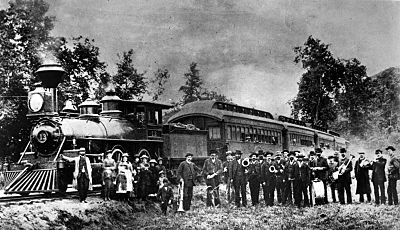 Train in Arroyo Seco 1888