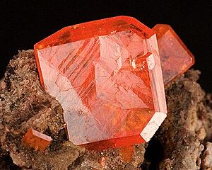 Wulfenite-240670