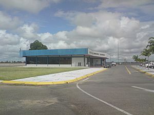 Aeropuerto de san tome Don Edmundo barrios.