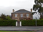 119 Clyde Street West With Boundary Wall And Gatepiers