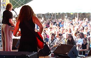 Belew audience