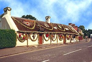 Burns Cottage - geograph.org.uk - 1093281