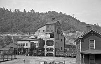 Coal mine, Floyd County, Kentucky, 8a09652