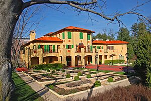 Colavita Center for Italian Food and Wine -- Culinary Institute of America Hyde Park (NY) April 2016 (27601994931)