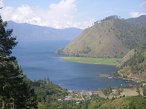 Danau Laut Tawar