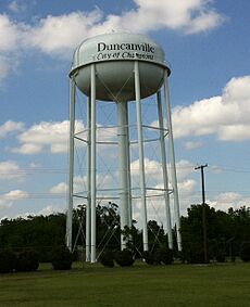 Duncanville, Texas northern water tower